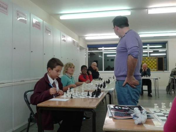 Petts Wood Chess tweet media