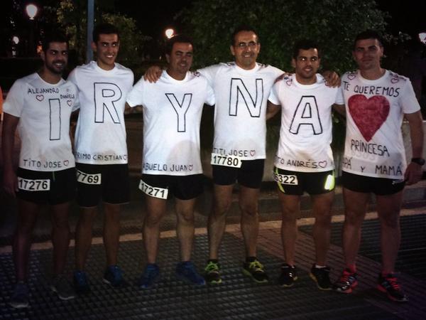 juan7iryna's tweet photo. Primera carrera 🏃dedicada a mi futura hija q nacerá este fin d semana Te queremos Iryna #NocturnaSevilla14 @trianagm http://t.co/S1vPFQHF5j