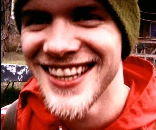 Happy birthday Shannon Hoon. Youre really missed! 