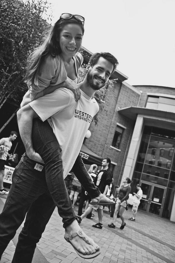 oh_genevieve's tweet photo. If @WWU needs any pictures of people looking extra happy on campus, they can totes use this one #presh2death http://t.co/ZBvN9kIwmV