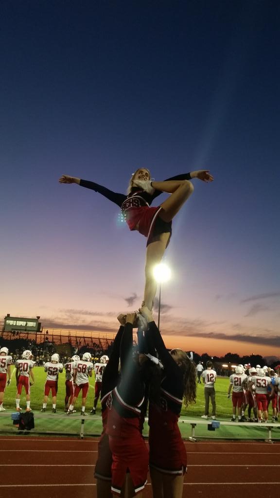 CoachGhezzi's tweet photo. Love beauty nights under the lights! #bbjv #shouldabeenaboiler http://t.co/xs3fq253vn