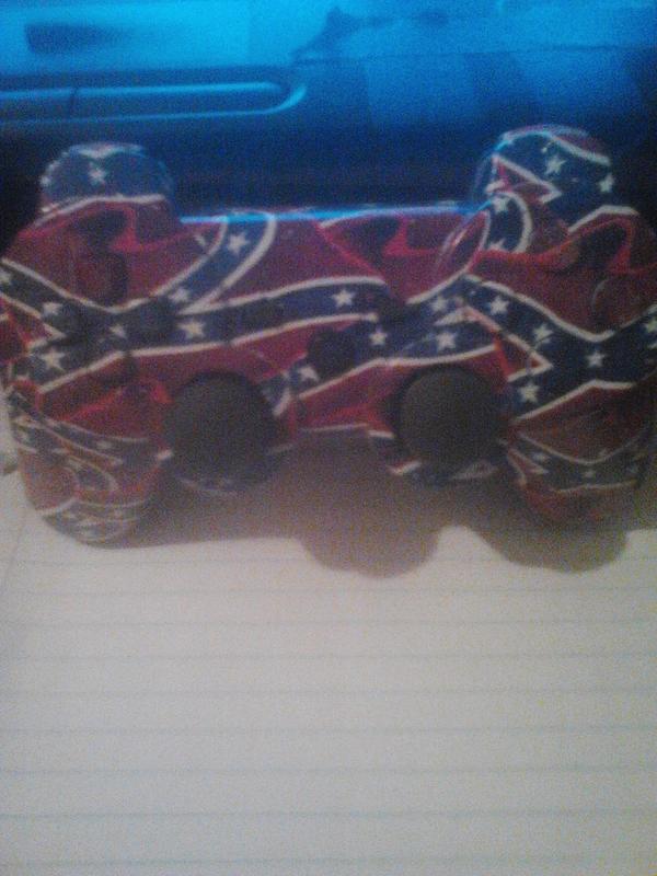 RebelsGaming187's tweet photo. Rebels flag. Its a beautiful controller. http://t.co/NoKWThYNWA