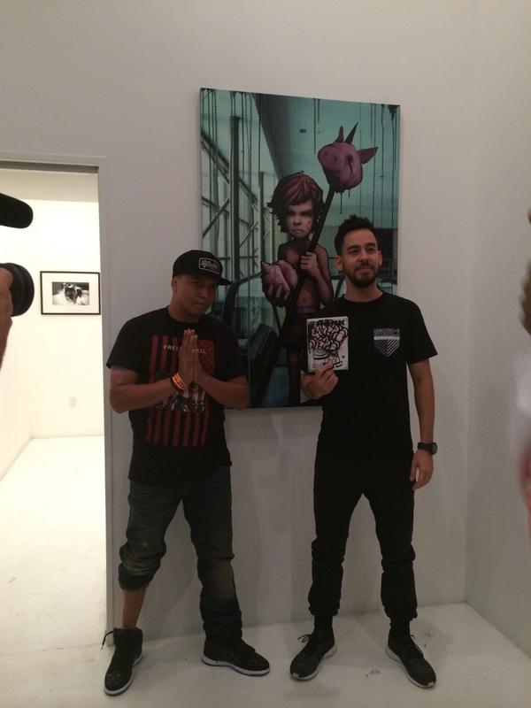 aivlysrodriguez's tweet photo. Last night at the #BeastAstray #MallMovie art show opening was pretty cool @lorenzoerr @linkinpark @knowngallery http://t.co/sVDu3rxHDh