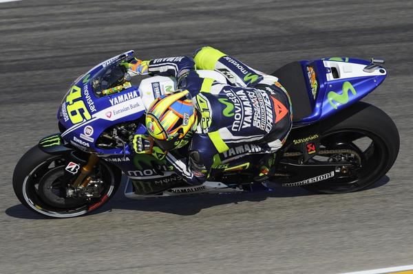 ValeYellow46's tweet photo. Motorland de Aragon,Spain
Friday,free practice
Second shot by Fermino http://t.co/HQ9jz6fsYn