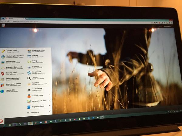 kayeeNL's tweet image. He @Sitecore: Where&apos;s the default lighthouse? #sitecore8 #nostalgicmomentisgone