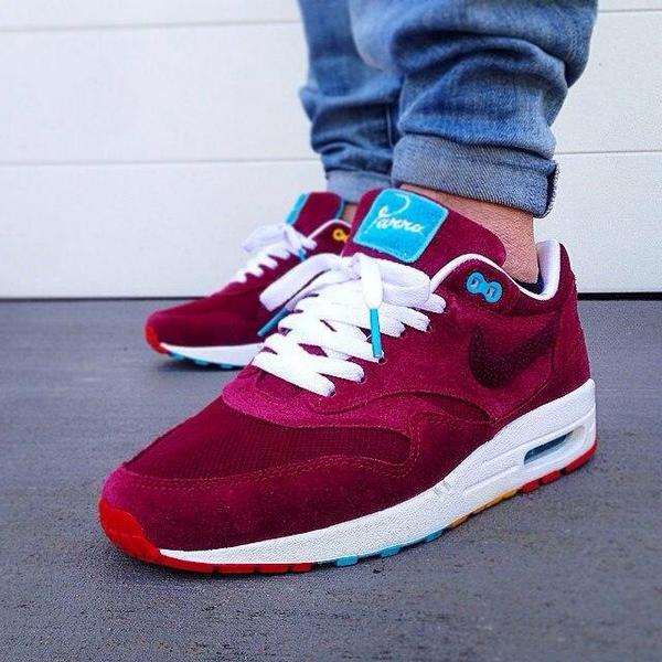 welove_sneakers's tweet photo. Air Max 1 http://t.co/AyZws0gPtV