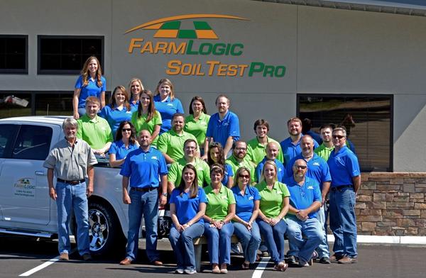 FarmLogic's tweet photo. The Whole #farmlogic #taplogic #soiltestpro Crew! http://t.co/JI9Ku4VCK2
