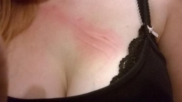 SarahMuffinX3's tweet photo. Binx doesn't like strange men http://t.co/LM28iM1vUF
