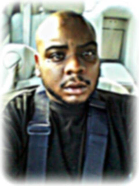 rodriccas's tweet photo. Feeling like young jeezy trapping hard for mines it's the world http://t.co/AKSXwIwbug