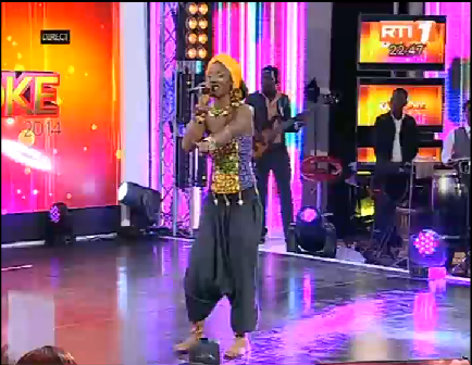 RTIOfficiel's tweet photo. Roseline, candidate 4 interprète son chant au choix
#RTI #rtisk2014 http://t.co/ASLoo8dLct
