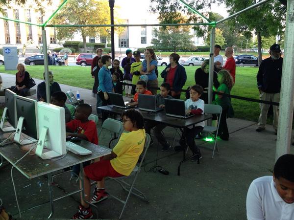 DocDeFreece's tweet image. #mined2014 #Delectricity