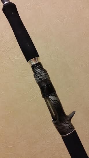 JIGNPOP's tweet photo. New Black Hole Hurricane Monster C-80XH Rod! New Black Grip design & Spiral version! #fishingjoy #BlackHole #JIGNPOP http://t.co/jE690aXgJ8