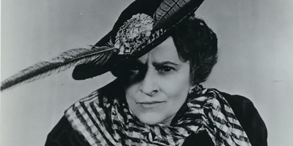 theatermania's tweet photo. Which @ItsOnlyAPlay star called #RuthDraper a master storyteller? More from Michael Feingold → http://t.co/YCkVWVUfQc http://t.co/pBO3xbdEyn