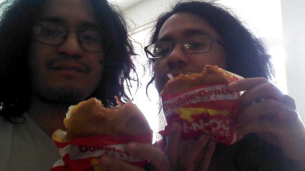 KuyaKris666's tweet image. Plunger Games fueling up for #ClojureCup .