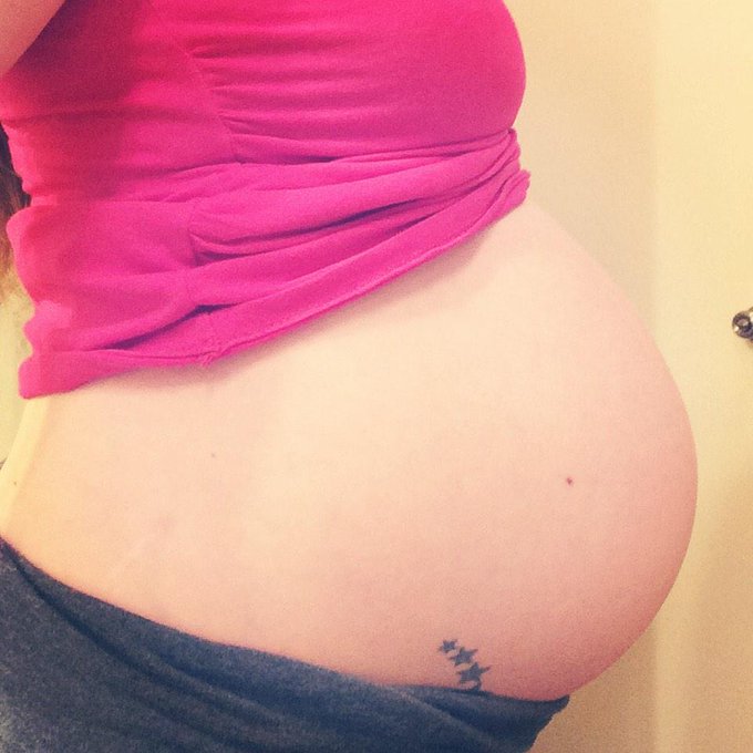 32 weeks today :) come check out my sexy belly! http://t.co/7CZorcqVYY http://t.co/uwlWQ1P2nL<a href="/tag/sexysunday"class="tags"><span>#sexysunday</span></a><a href="/tag/hotass"class="tags"><span>#hotass</span></a>