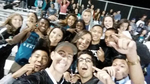 CKontheRadio's tweet photo. Hangin out on Sheldon sidelines!! Gotta give them props 4 such a strong showing for #KAMpusConcert! #myFNFpic http://t.co/364zVE9f2w