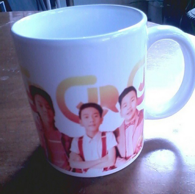 warungmerch's tweet photo. Mug CJR (bisa req gambar lain) only 65rb! Minat? Cek bio. Serius order!! http://t.co/I91sso3p01