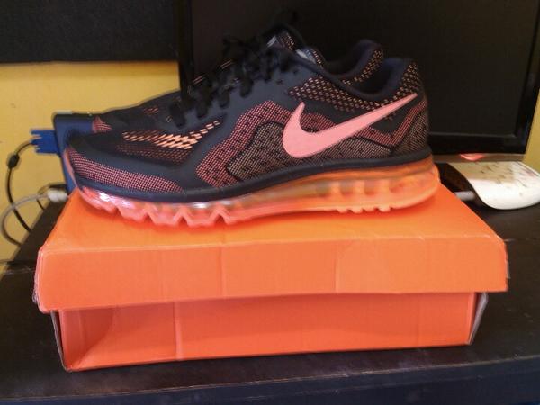 VRVstore's tweet image. Nike Airmax 2014 Black/Brightmango size 9us BNIB idr 1600k. Bisa cicil di @kickSolution @ShoesAndCare
