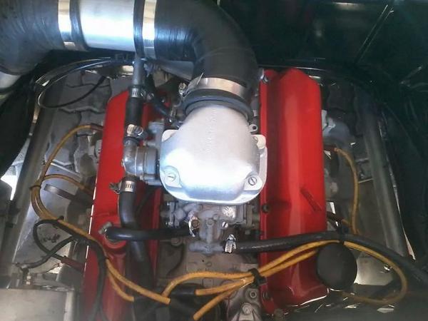 JennyJanevl's tweet photo. #power + #love + #look = #incredable car. VW kombi powered by 3l Ford essex powerplant. #fantalla. http://t.co/KJucAko2ne