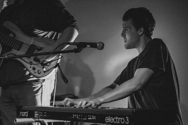 IMListeners's tweet photo. #Interview: @SumoChief talk about sampling, stranded island album picks + more! https://t.co/aWYUbFVRgm via @Medium http://t.co/93lg6tICll