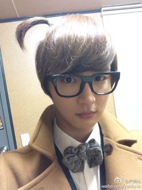 Belated Happy Bday to Yoon Shi Yoon too ^^ 