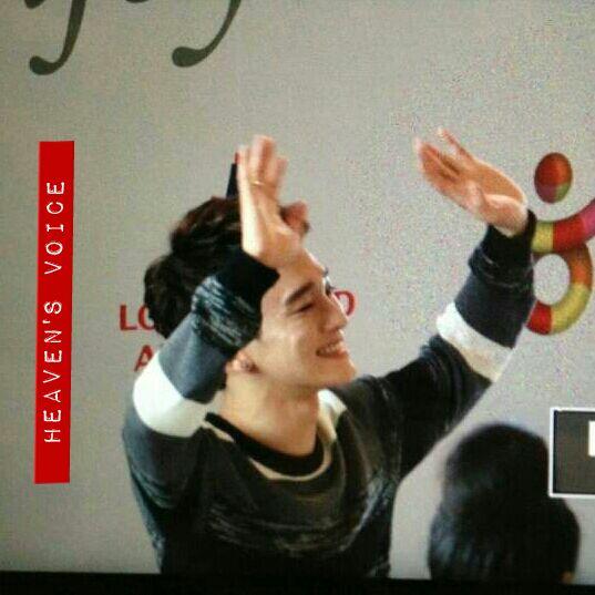 140927 Lotte Thailand Road Show Fansign preview 😘😘😘