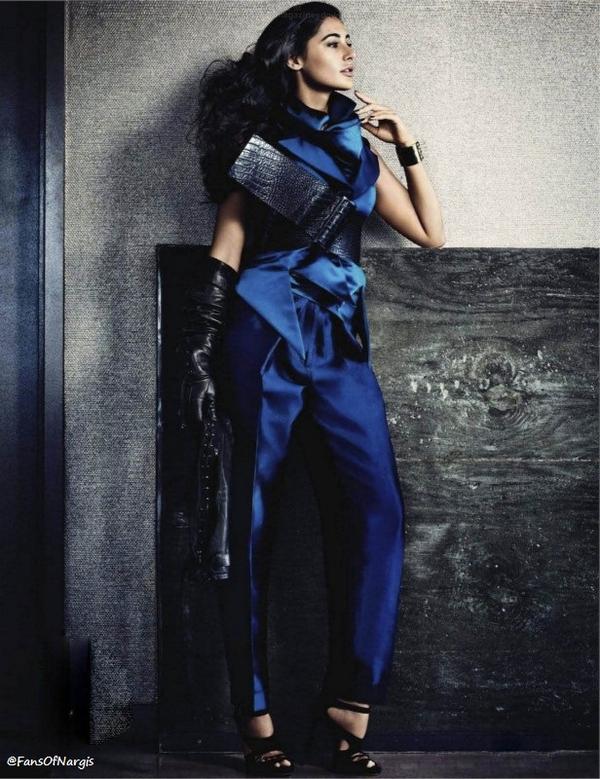 FansOfNargis's tweet image. .@NargisFakhri #Gorgeous #StylishBlue #Fashionista #Hotness #TeamNargis