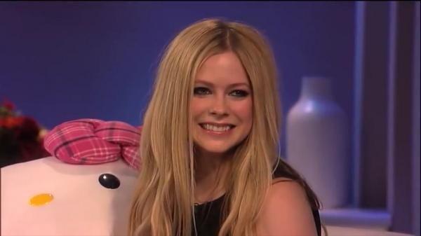HAPPY BIRTHDAY AVRIL LAVIGNE,wish you all the best 