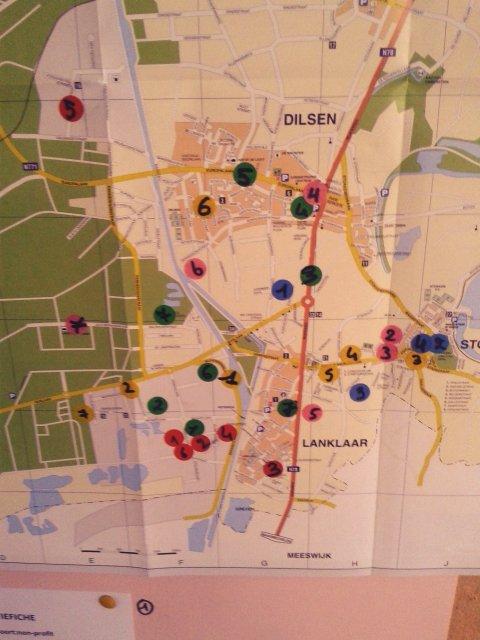 BiesmansSHD's tweet photo. Goed gewerkt 3 handel: bedrijven in DS in kaart brengen en sorteren per sector. (Deel 2). #shdilsen @shdilsen #shd3i http://t.co/FW3IH9woRa