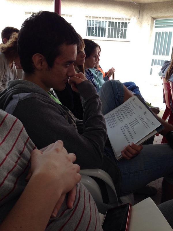 CjMorera's tweet photo. El presidente de la @CjMorera asiste reflexivo a las jornadas #ExisteixAlternativa http://t.co/vsGDmZ6Vv2