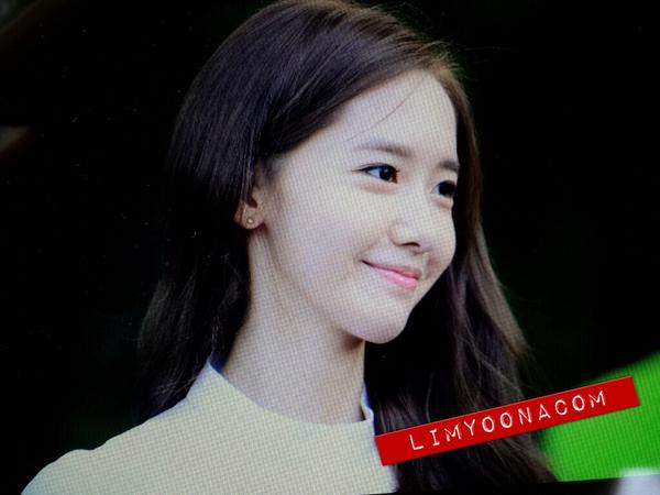 [PIC][27-09-2014]YoonA tham dự sự kiện “Innisfree PLAY GREEN Festival 2014” tại Seocho Culture & Arts Park vào chiều nay ByhjMpQCcAAs6NJ