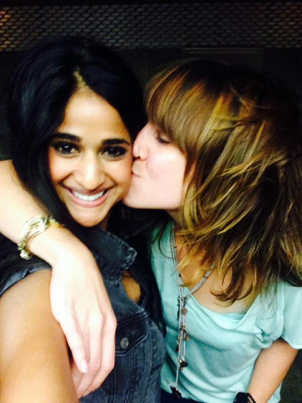 Raina Gir tweet media