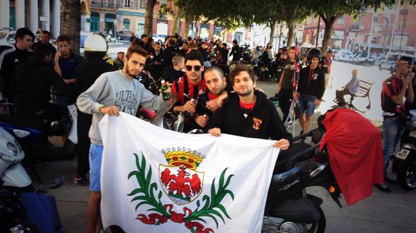 ogcnice's tweet photo. Bientôt le départ pour Monaco ! #NissaSiamoNoi ! #ASMOGCN http://t.co/595YPqyCes