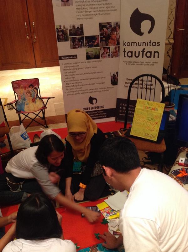 Utk yg ingin support pasien dan ortu pasien penderita kanker bisa join di <a href="/KomunitasTaufan/">Komunitas Taufan</a> :) #ICN2014