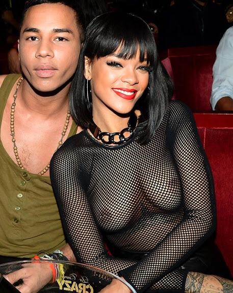 SadeS2RiRi's tweet photo. Olivier Rousteing says Balmain SS15 was inspired by a paparazzi pic of Rihanna  wearing a see-thru top #PFW http://t.co/YjHKehQsg3