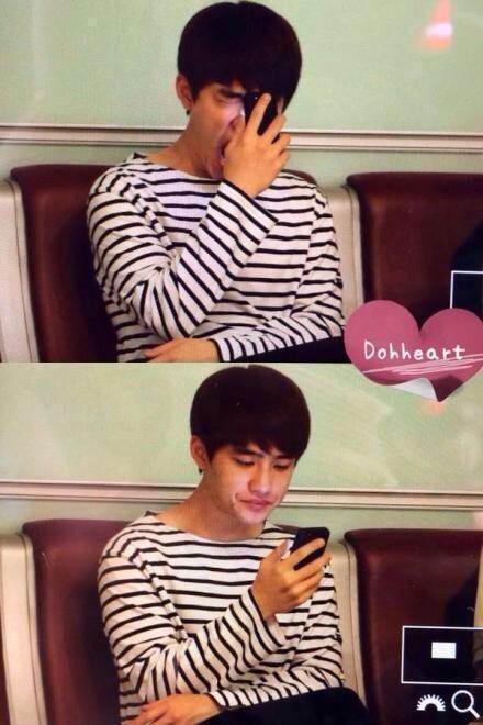 ExoticplanetID's tweet photo. When my friends enjoying their satnite
Me........
#bukan #jomblo #cuma #pacarnya #jauh #dikorea
-KT- http://t.co/OsDb7GElka