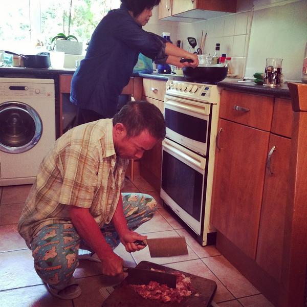 LilyMonster's tweet photo. You know you're home when both your parents are cooking non-stop for you #home http://t.co/XfeF1GKkRh