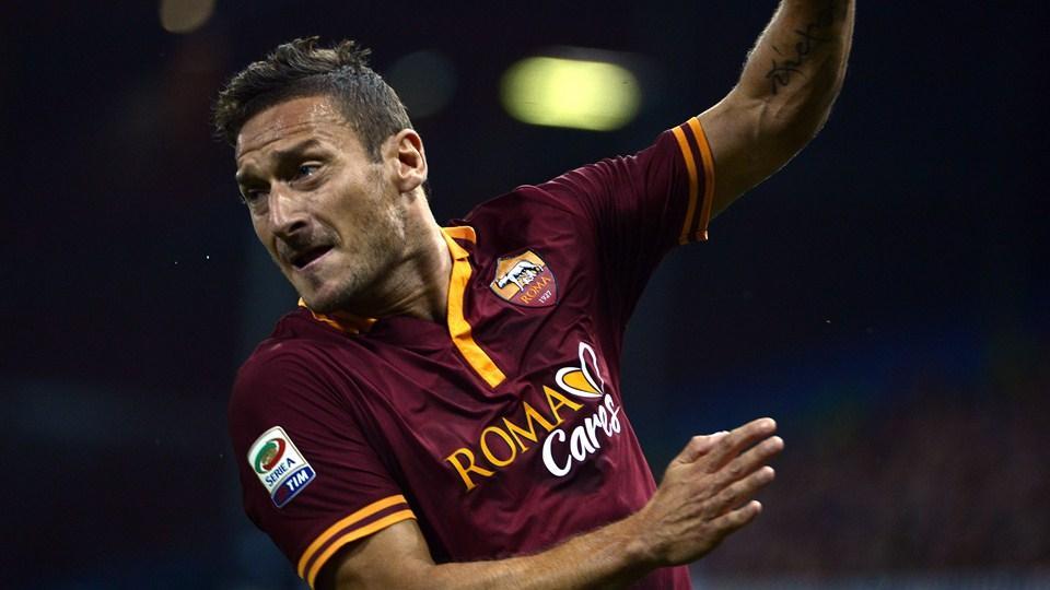 Happy birthday Francesco Totti (38) are you very strong... 