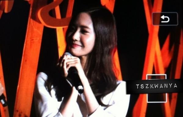 [PIC][27-09-2014]YoonA tham dự sự kiện “Innisfree PLAY GREEN Festival 2014” tại Seocho Culture & Arts Park vào chiều nay ByiMI2FCYAAoC40