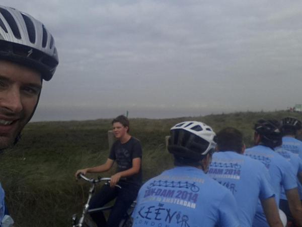 inventor_tom's tweet photo. It's also possible to tweet whilst cycling! http://t.co/nEqXtwvATW