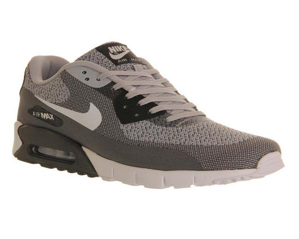 FifaSB's tweet photo. @SneakerDealsGB bro i need some help, i cant decide which shoes to get... http://t.co/Uao8Rk2bgT