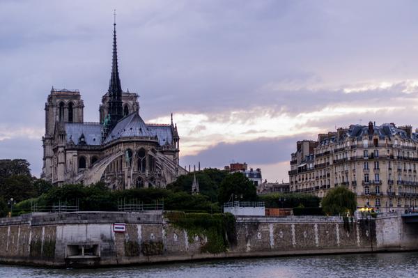TylerHumph's tweet photo. Europe Series: Day 28
Viewing #NotreDame from a boat tour on the #Seine river.
#Paris #potd@ https://t.co/c3QKsWblLA http://t.co/lSHOvBJ8al