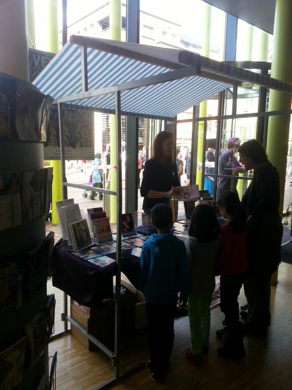 Coolpleinfest's tweet photo. Tijdens het festival is Cool ook present met een stand met informatie over ons aanbod voorstellingen en cursussen. http://t.co/CVBB30NypJ