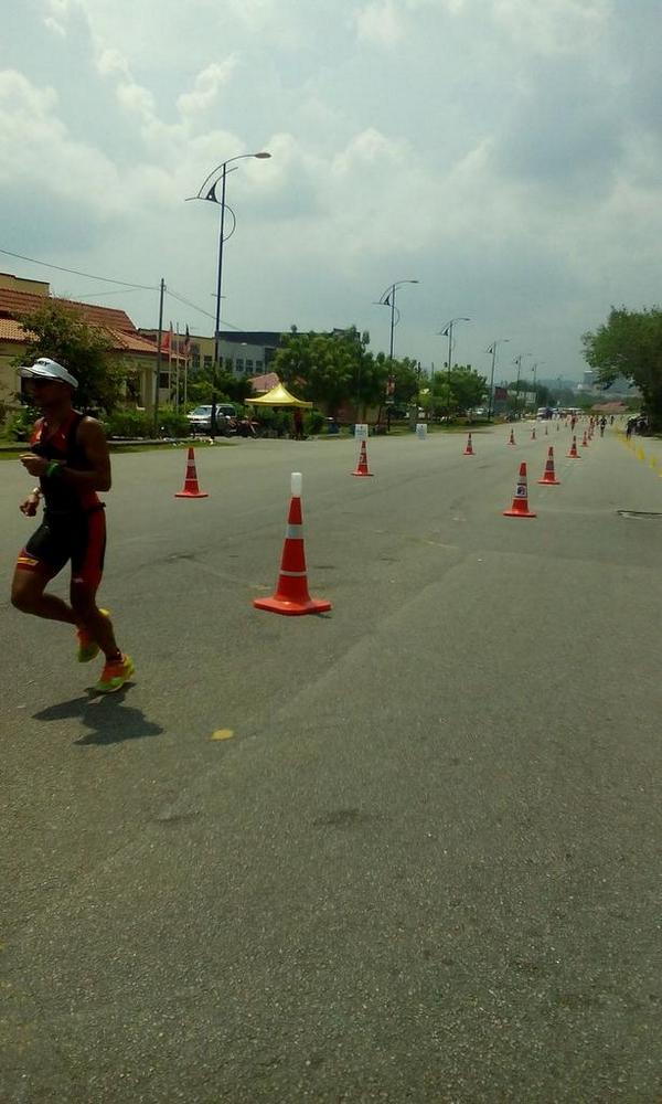 JBPM_official's tweet photo. IRONMAN LANGKAWI OVERALL RANK NO 20.. TAHNIAH &amp; SYABAS KEPADA PB AMRAN GHANI MENGHARUMKAN NAMA JABATAN &amp; MALAYSIA !! http://t.co/U0W2EggYWP