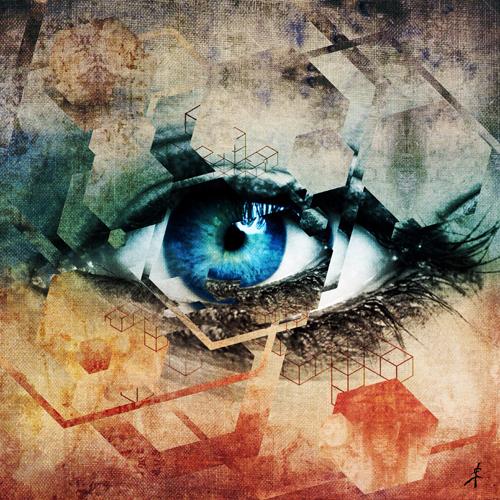 Creative_Dee's tweet photo. Look into her blue, liquid depths and be lost, never to return. http://t.co/8LzZeUkDtG http://t.co/ggg2aSh2tC