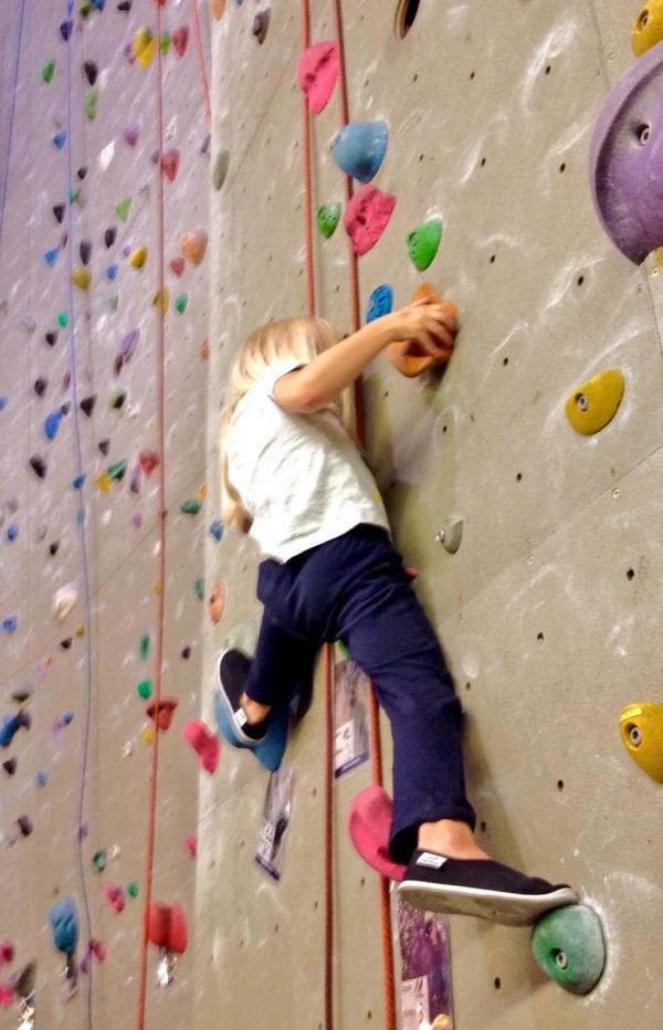 MaartenThysen's tweet photo. #fun #basicmovementskills #LTAD http://t.co/S9ycbizcng