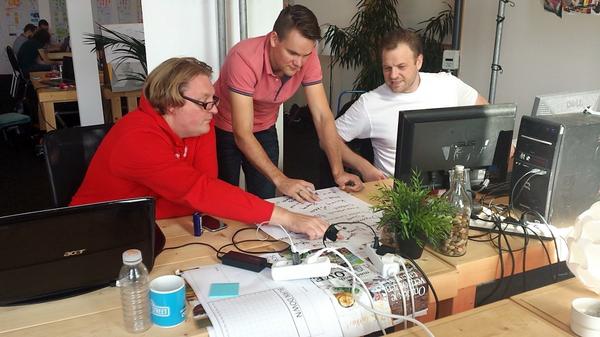 StartupLaunch_'s tweet photo. Design, Marketing, Social Media and Business development. Today coaches are avaible for advice. #startup #SWENS14 http://t.co/87aeTNPW6S