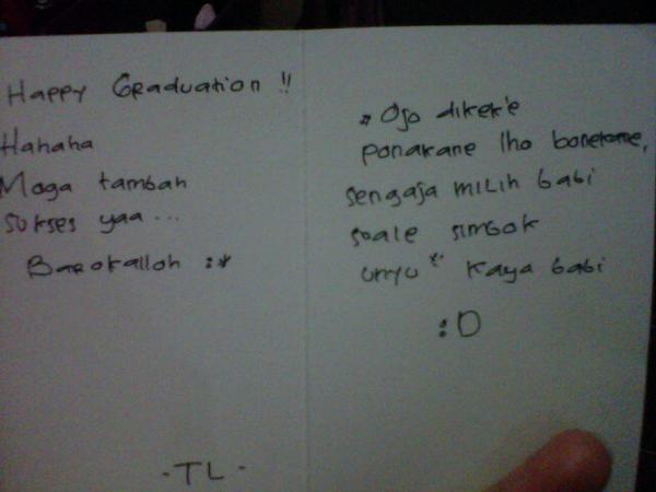 yogoblock's tweet photo. U're debes RT @vicavikol: Inii kampret sekaliw gaes @tenimanuho @saed @manyod @apriliakurniasa @yogoblock @pecyah http://t.co/iVcJBh2HnM