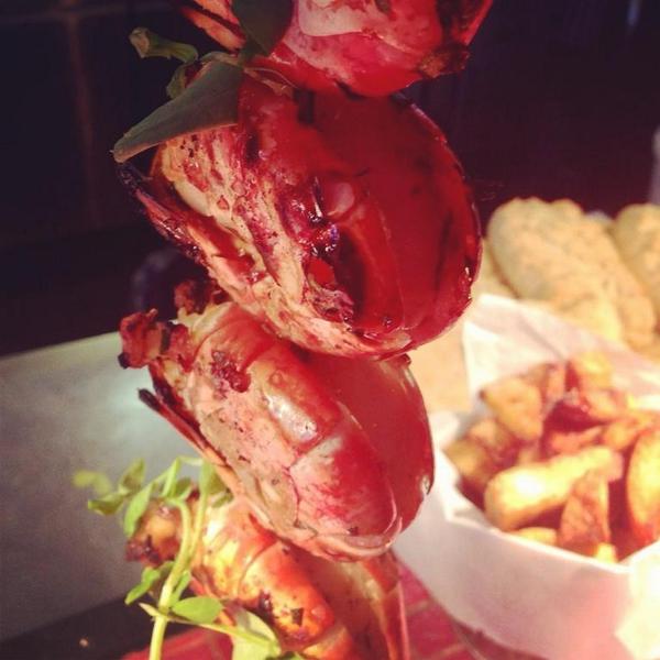 YarmItalian's tweet photo. Look at the size of our king prawns!! One of the new additions to our big grill menu #dvyarm #grill #newmenu http://t.co/Opa5rLHLYZ