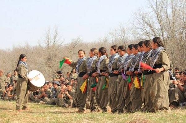 Kobane'nin Zaferi, bu halayla başlayacaK dewrime..